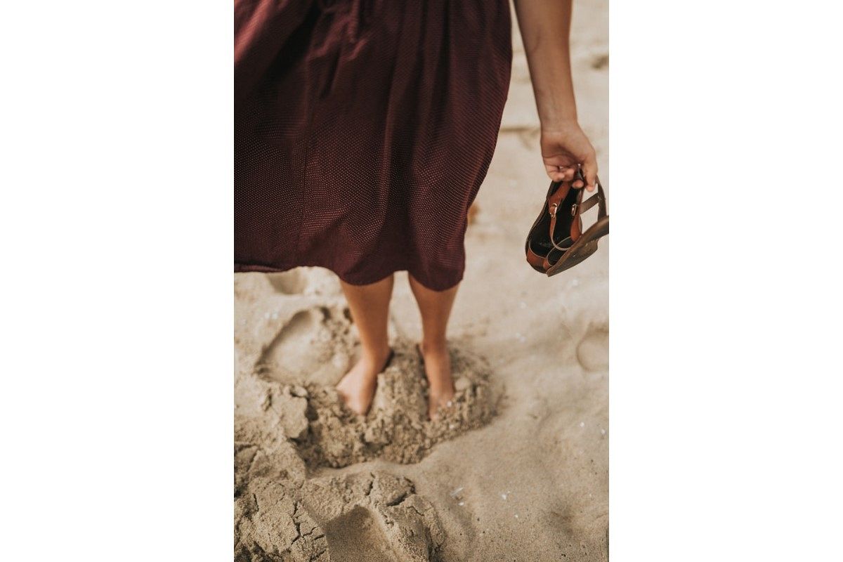 足をとられる夢は何を暗示している?