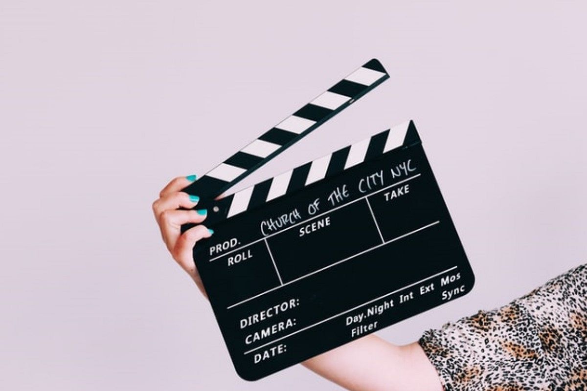 役者の夢は何を暗示している?