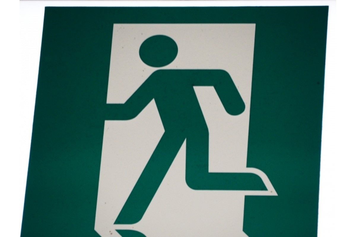 避難の夢は何を暗示している?