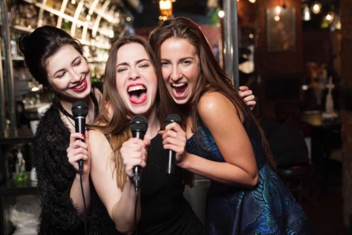 カラオケの夢は何を暗示している?