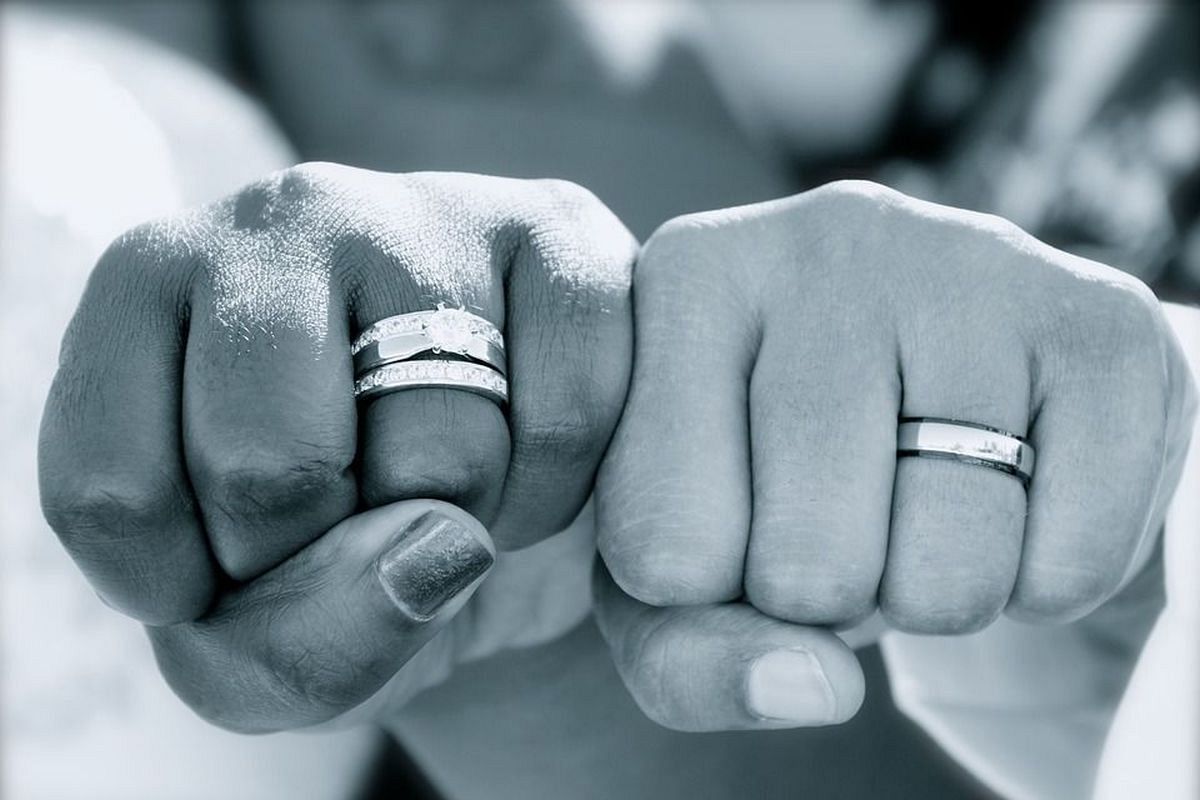 婚約の夢は何を暗示している?