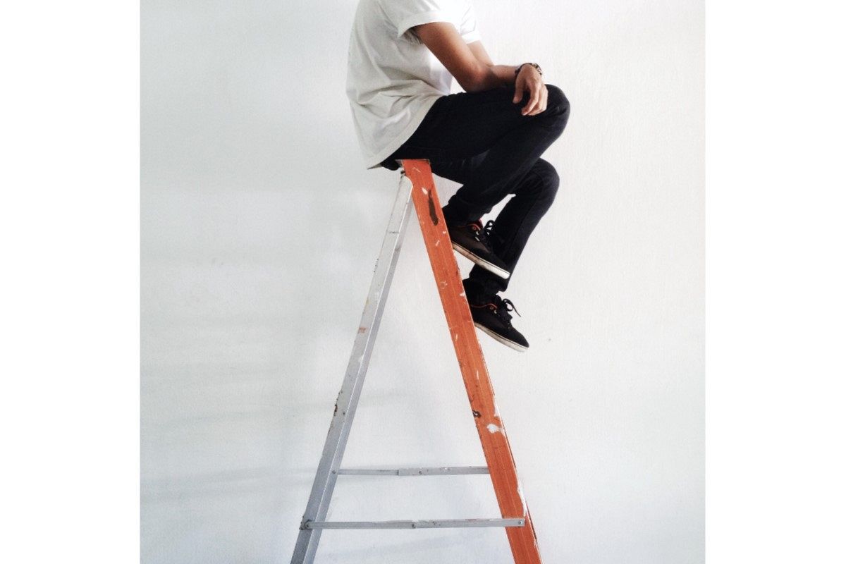 はしごの夢は何を暗示している?