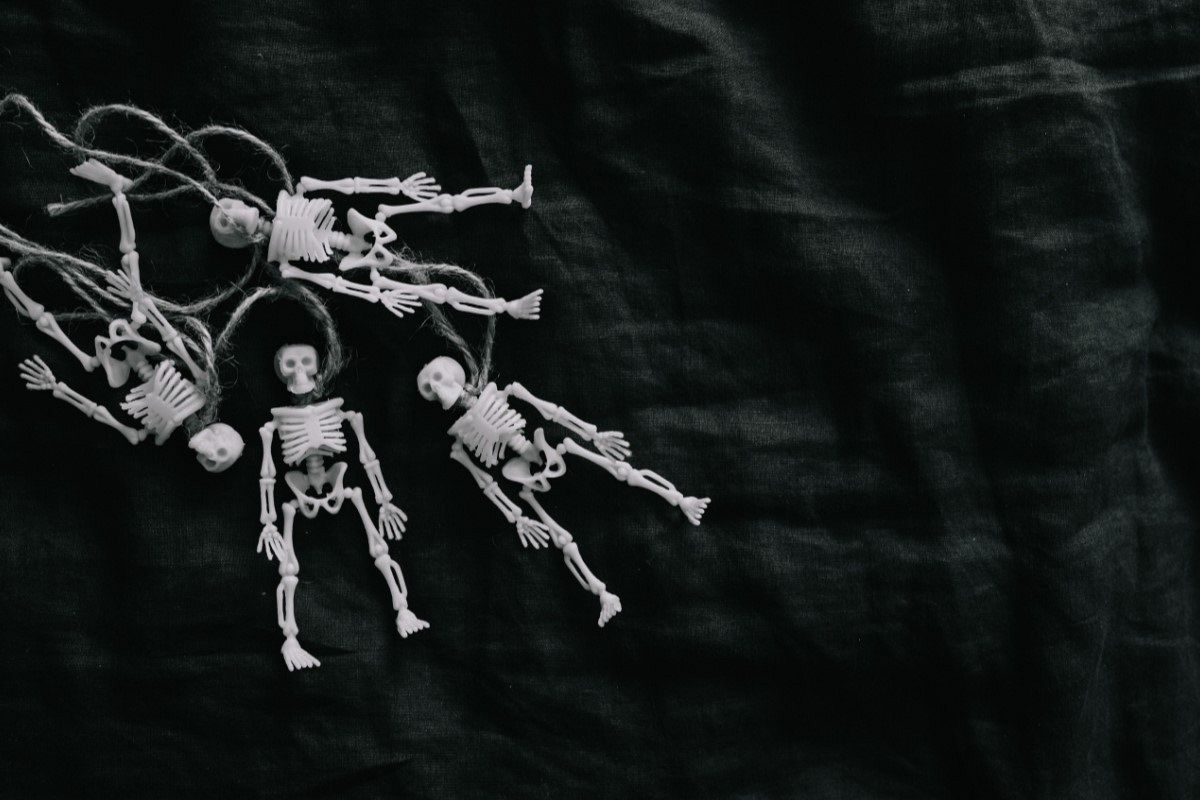 骸骨の夢は何を暗示している?