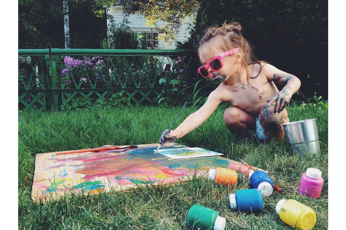 塗る夢は何を暗示している?