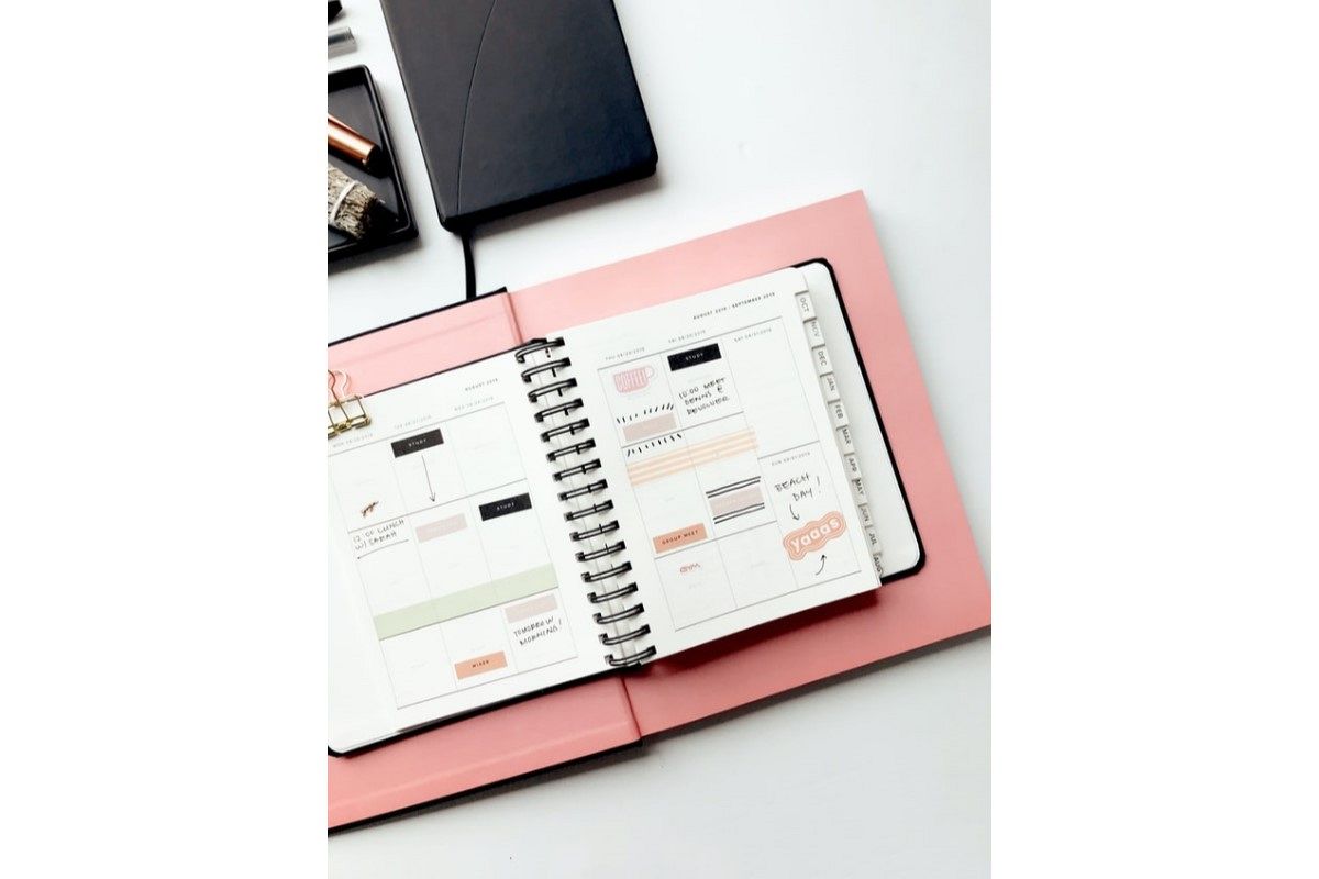 手帳の夢は何を暗示している?