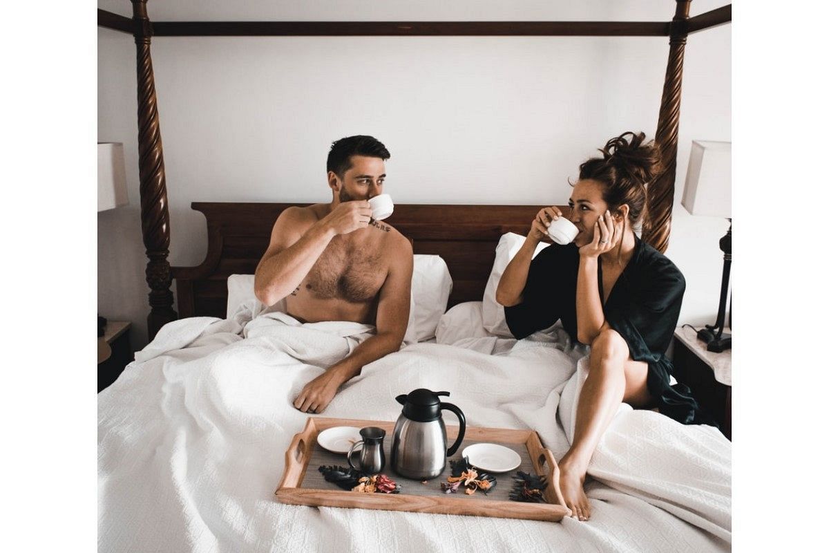 【恋人との夜の相性占い】セックスの現状&〇〇に注意して