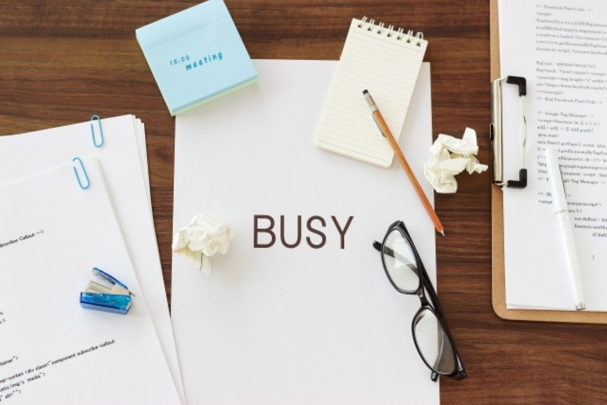 残業の夢は何を暗示している?