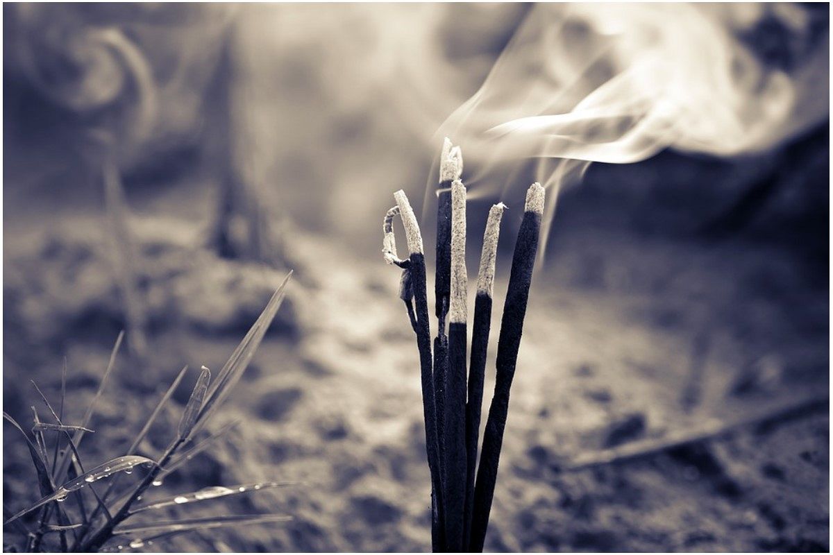 煙の夢は何を暗示している?