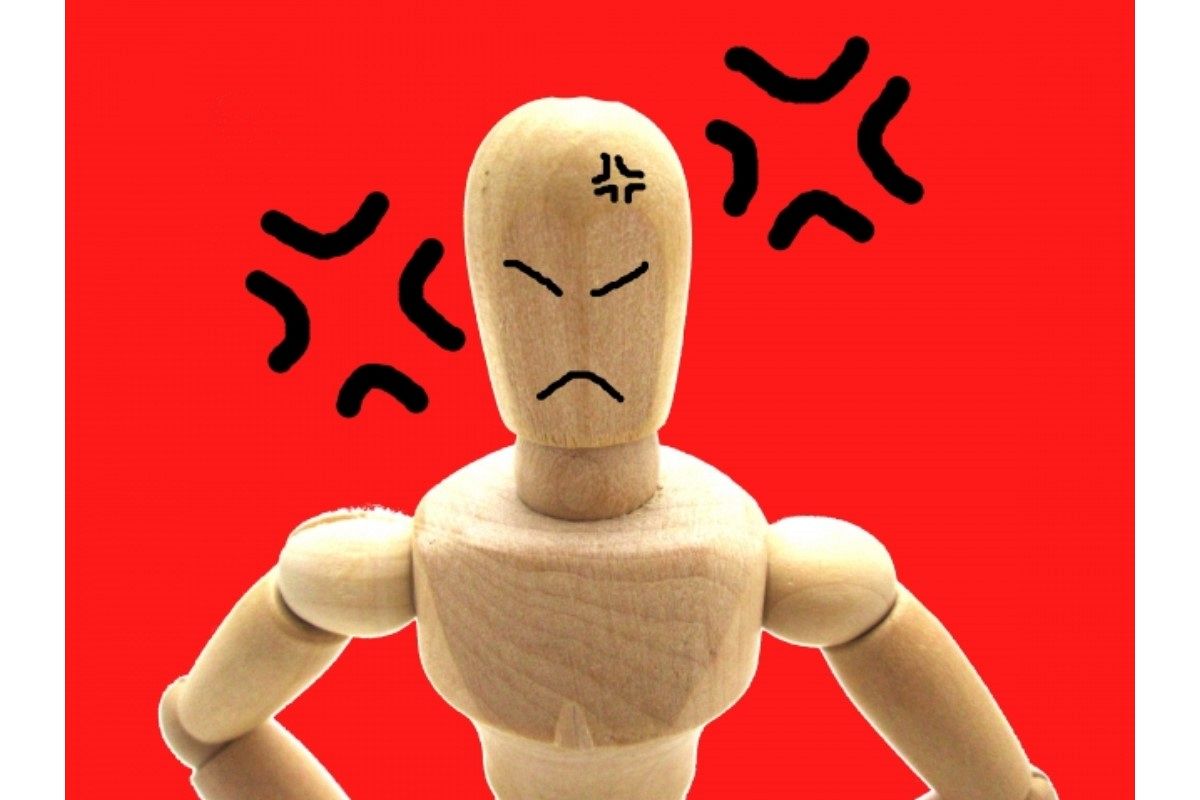 クレームを言う夢は何を暗示している?