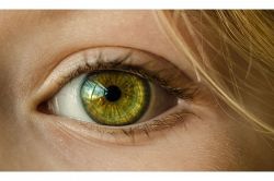 片思い占い│【実はしっかり見られている】あの人の目線でチェック! あなたの魅力と欠点