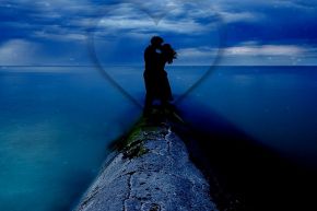 占いコラム│水瓶座との相性占い★気になるあの人との関係に何か進展はある?