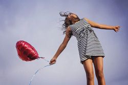 恋愛占い│≪恋愛アドバイス≫苦しい片恋に負けない、あなたが今すべき行動は?