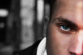 不倫占い│【不倫愛】禁断の恋に秘められた、あの人の隠された欲望