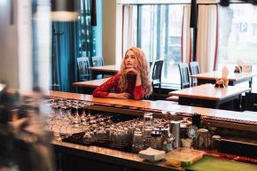 占いコラム│魚座女子に贈る! お疲れモードはOFF!輝きながら働くための小さなルール