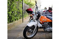 夢占い・夢診断│バイクの夢は何を意味している? | 意味と解釈