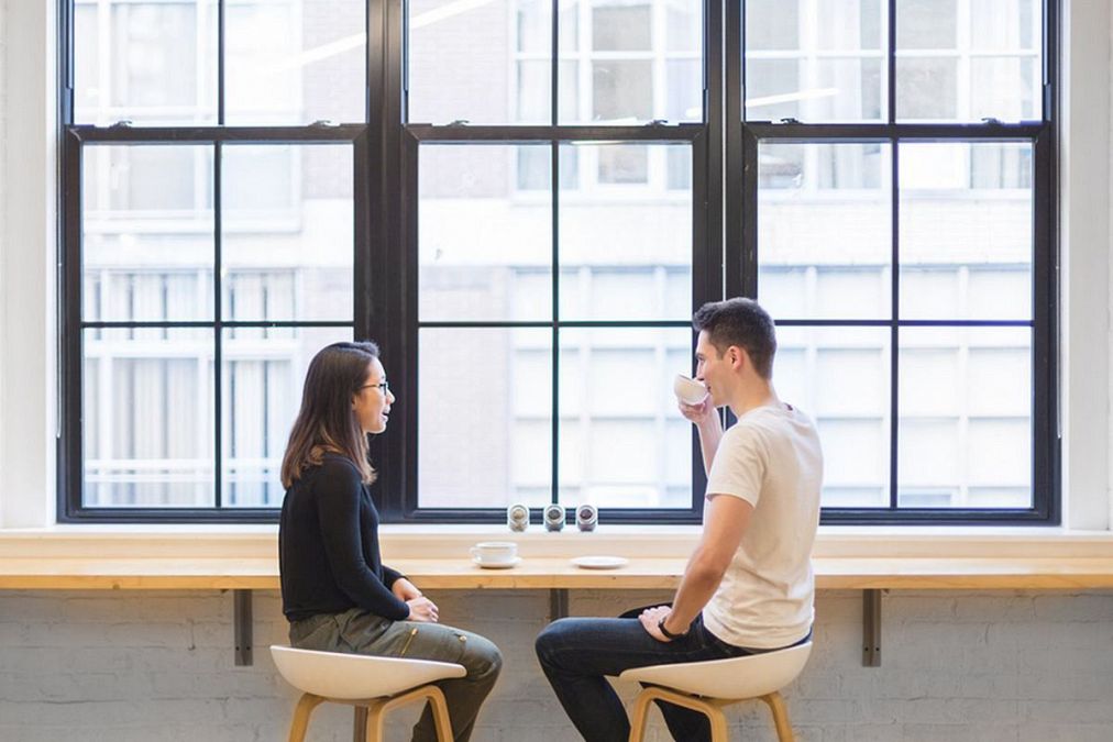 ≪成功する恋愛術≫まずは自分をアピール。“気になる存在”になれるかがカギ