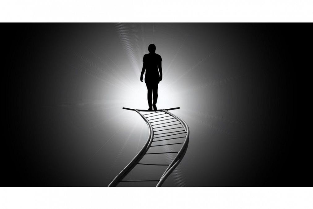 友人が死ぬ夢は何を意味している？