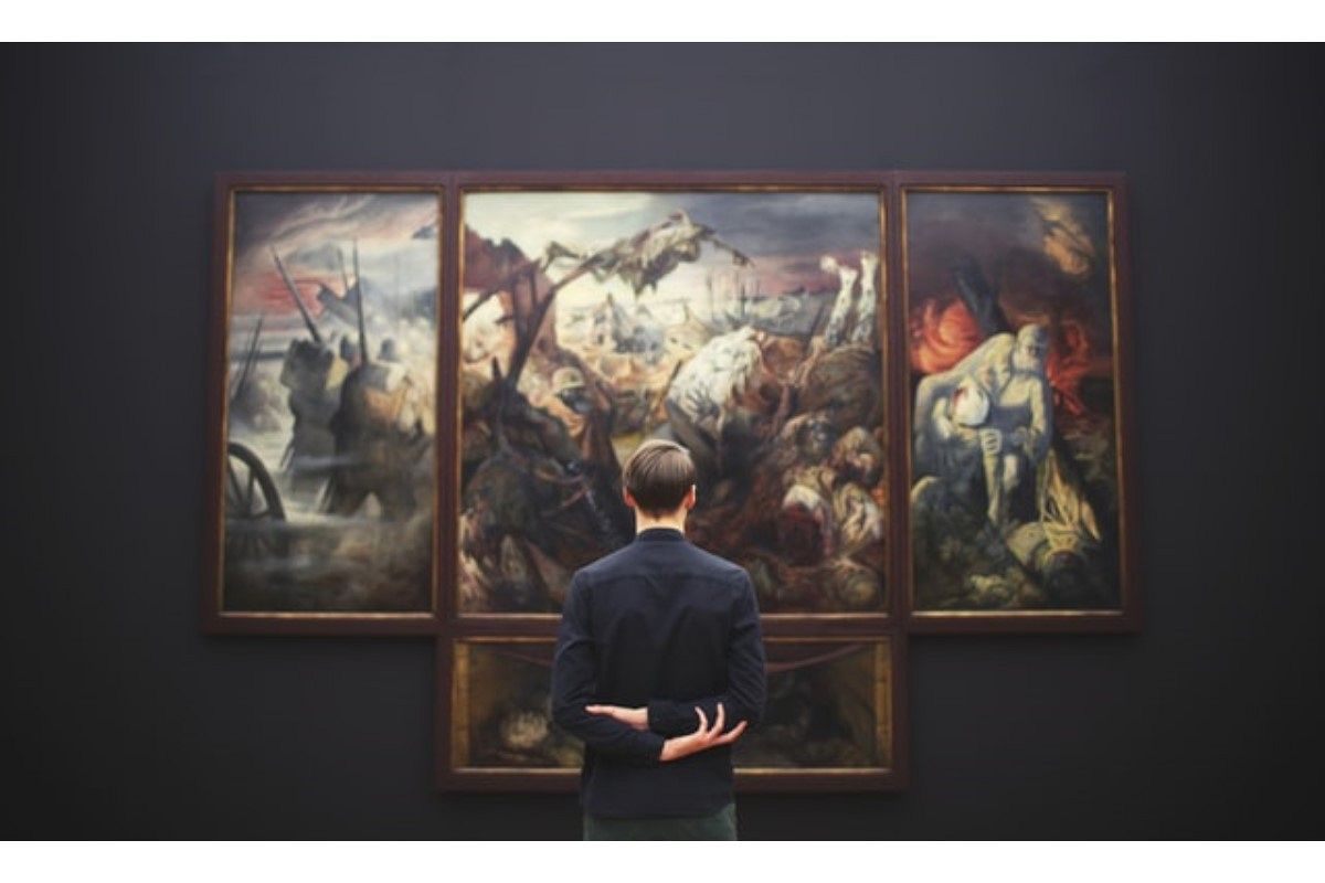 美術館の夢は何を暗示している？