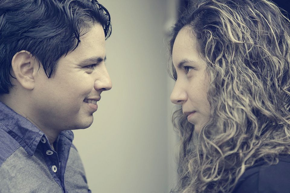 あの人が見せる思わせぶりなその態度…恋人としてあなたを見ているのか教えます。