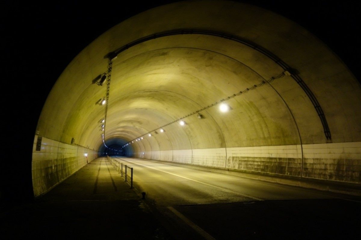 心霊スポットの夢は何を意味している？