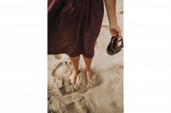 夢占い・夢診断│足をとられる夢は何を暗示している？