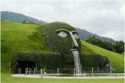 夢占い・夢診断│巨人の夢は何を暗示している？