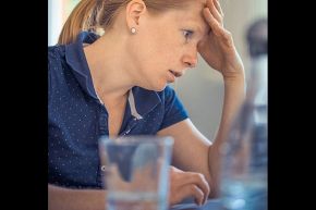 占いコラム│山羊座用“婚期”鑑定!!　一生独身？　「運命」を変える人とは出会える？