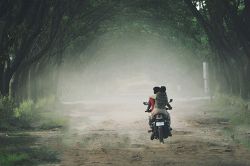 恋愛占い│ただの仲良しは卒業！ あなたはあの人から【異性】として意識されている？