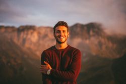 名前占い│『あなたを愛する人の全貌』出会いが待ち遠しくなる【的中】結婚診断