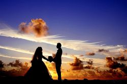 結婚占い(婚活占い)│もう運命の人には出会っている？完全無料結婚占◇結婚相手はどこ？