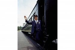 夢占い・夢診断│車掌の夢は何を暗示している？