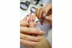 夢占い・夢診断│ネイルサロンの夢は何を暗示している？