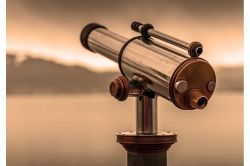 夢占い・夢診断│望遠鏡の夢は何を暗示している？