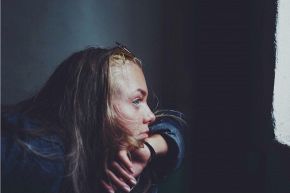 不倫占い│今、あの人が愛しているのは【配偶者orあなた】どっち？