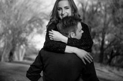 恋愛占い│あの人があなたに対して「他の異性とは違う」と感じている、”ある部分”