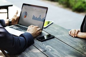 占いコラム│運命数1と共に…【その日をズバリ!!】あなたが仕事で成功する時期・注意すべき時期－完全予言