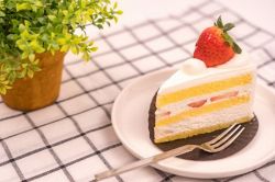 夢占い・夢診断│ショートケーキの夢は何を暗示している？