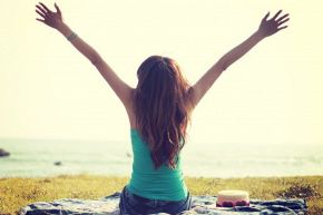 クラーラ数秘術占い│幸せを引き寄せるための運命～霊数 2×エレメント 風のあなた～