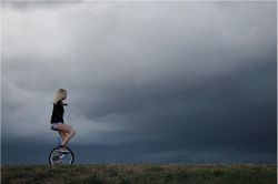 夢占い・夢診断│一輪車の夢は何を暗示している？