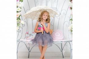 占いコラム│≪運命数5で明かす≫人生に迷った時にあなたを支えてくれる3人の人物