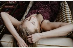 夢占い・夢診断│眠い夢は何を暗示している？