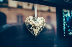 タロット占い│別れて初めて気づくあの人の大切さ…やっぱり好き！やり直したい！～裏復縁占い～