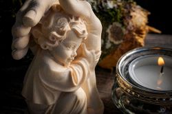 結婚占い(婚活占い)│【運命の赤い糸】誰とつながってる？あなたの結婚相手はこんな人！