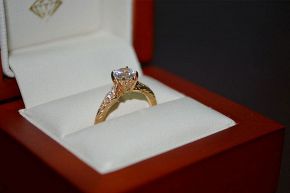 占いコラム│永遠不滅の愛はある？【運命数2が導く】未来の結婚相手