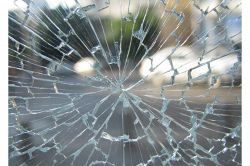 夢占い・夢診断│割れる夢は何を暗示している？