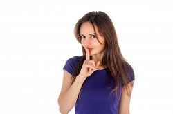 夢占い・夢診断│隠し事の夢は何を暗示している？