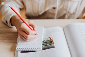 仕事占い│【仕事霊視占】現在の職場におけるあなたのポジションと認められている価値