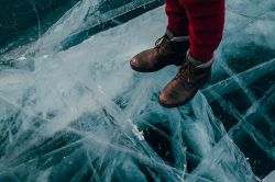 夢占い・夢診断│震える夢は何を暗示している？ | 意味と解釈