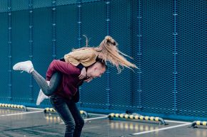 占いコラム│あなたは身近な人から○月×日に告白されます【運命数1で知る恋愛運】