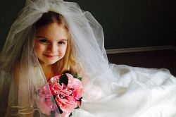 姓名判断│あなたの結婚運○年後にピーク？名前でわかる結婚適齢期診断